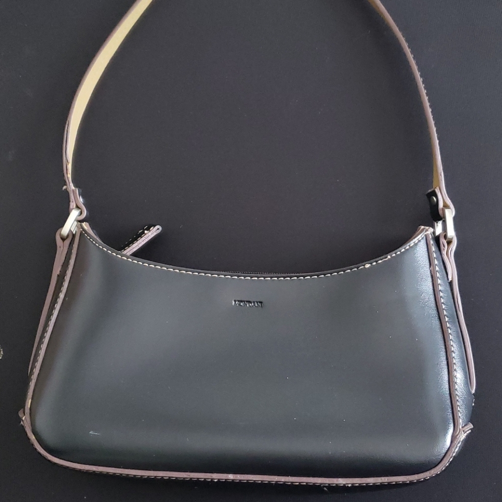 Mondani New York Purse